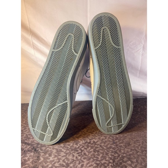 Nike Blazer Classics - Picture 7 of 12